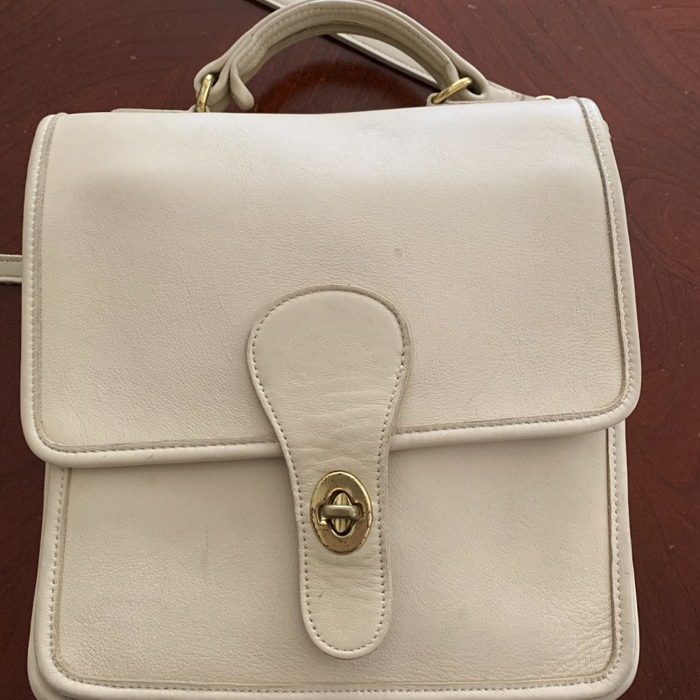 vintage COACH Station bag 5130 white leather